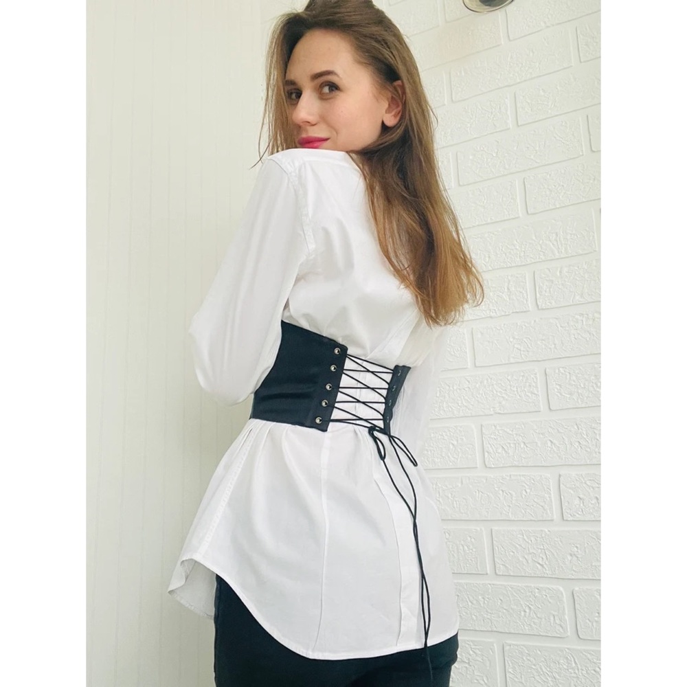 Tailor made Renaissance Corset - Picture 6 of 10